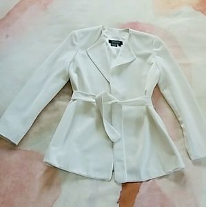 Ivory/ white dress jacket w/ tie